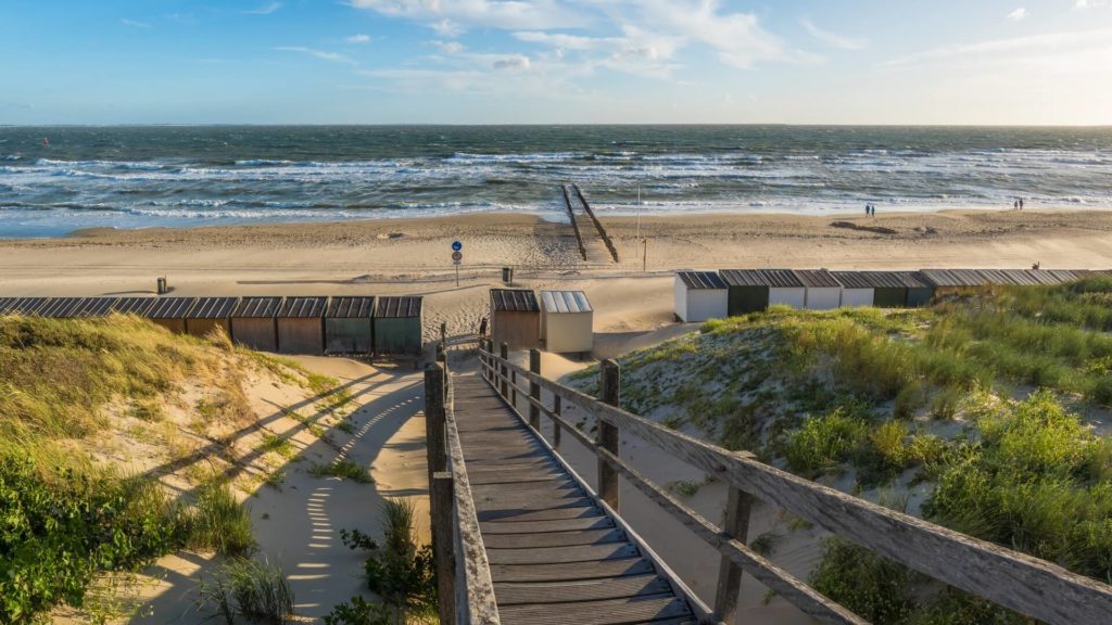 Der Reisegeheimtipp Zeeland in Holland bietet wunderschöne Strände.