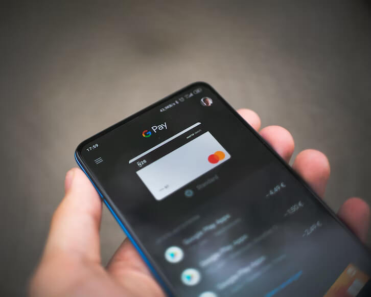 Echte Erfahrungen beim Bezahlen online mit Google Pay.